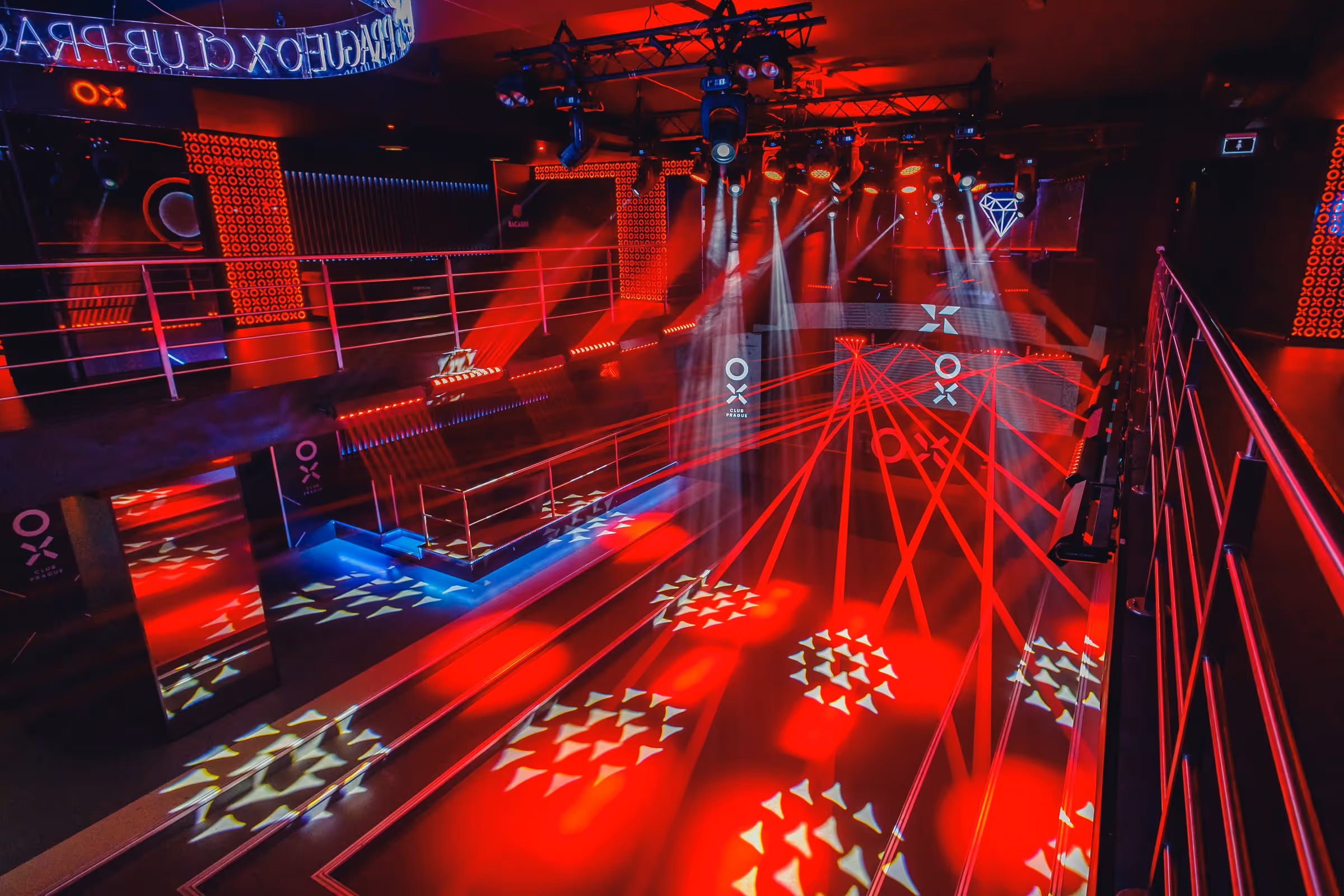 Балкон і танцпол OX Club Prague