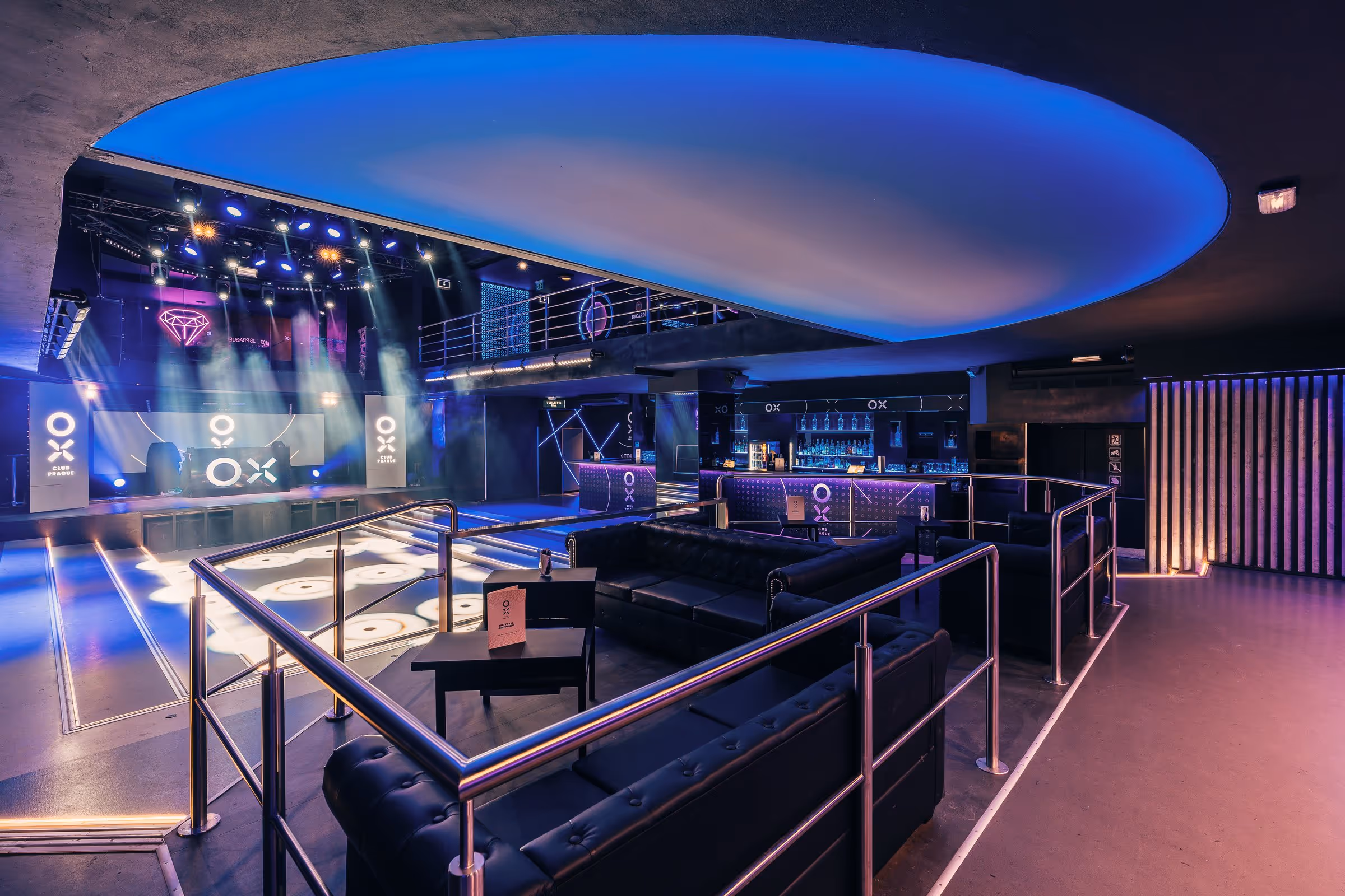 Лаунж-зона OX Club Prague